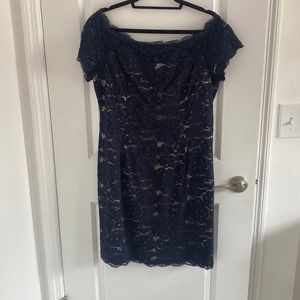 ADRIANNA PAPELL DRESS